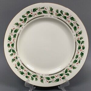 Royal Limited Holly Holiday Chop Charger Plate Gold Trim Berries Japan